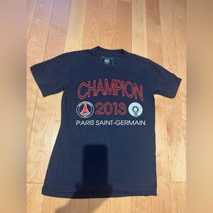 Adult Paris Saint-Germain Champion 2013 T-Shirt (S)